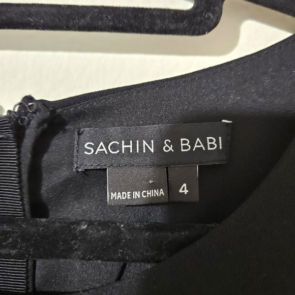 Sachin & Babi Mesh Cutouts Sheath Dress - Picture 3 of 5